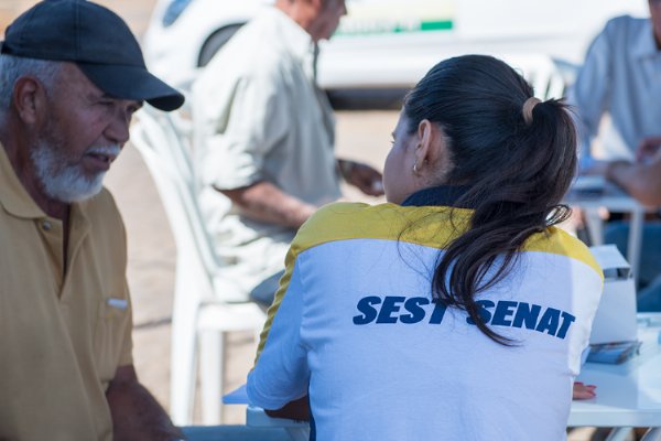 Projeto leva cuidados de saúde aos caminhoneiros